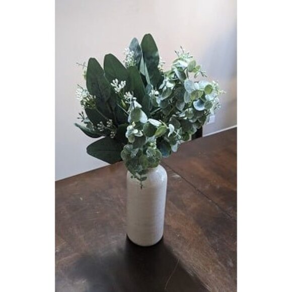 New Mixed Eucalyptus Leaves Stems Bulk Artificial Eucalyptus Leaves Sprays Faux - Picture 3 of 3